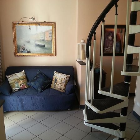 Case Vacanze Borgo Marina Imperia Quarto foto