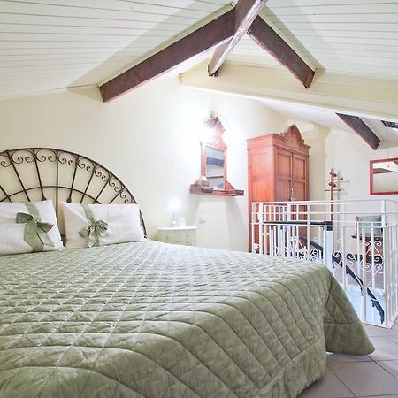 Case Vacanze Borgo Marina Imperia Quarto foto