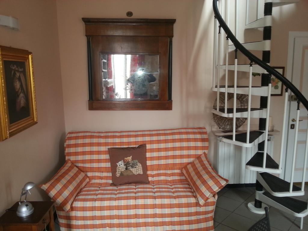 Case Vacanze Borgo Marina Imperia Quarto foto